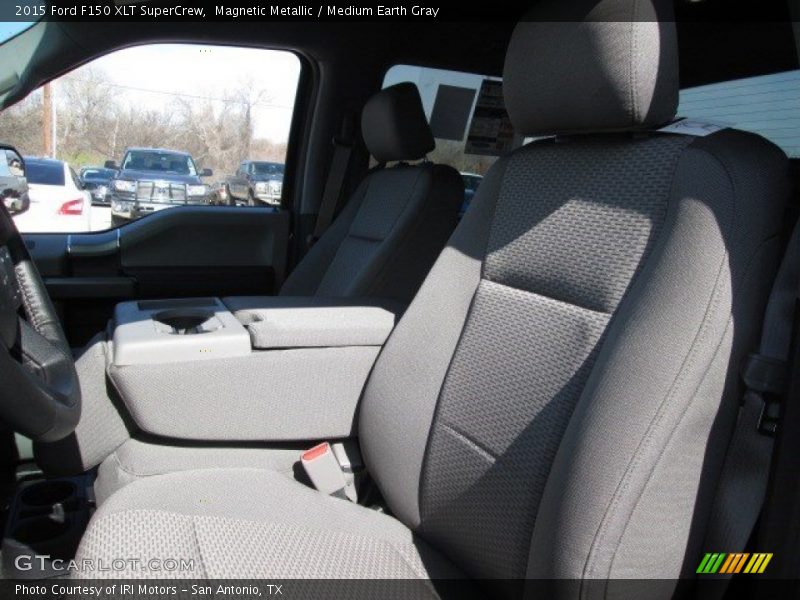 Magnetic Metallic / Medium Earth Gray 2015 Ford F150 XLT SuperCrew