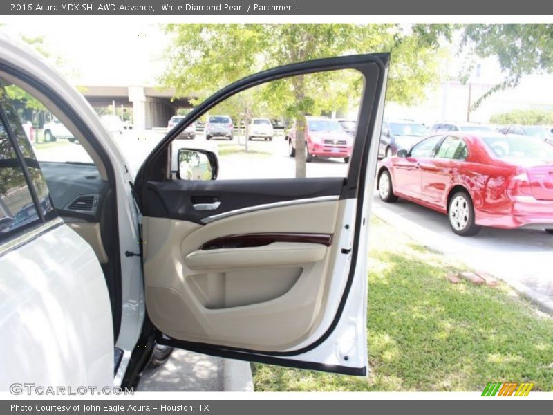 White Diamond Pearl / Parchment 2016 Acura MDX SH-AWD Advance