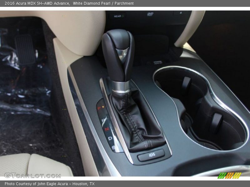 White Diamond Pearl / Parchment 2016 Acura MDX SH-AWD Advance
