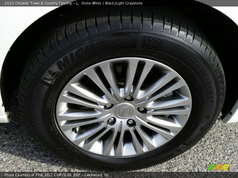 Stone White / Black/Light Graystone 2013 Chrysler Town & Country Touring - L