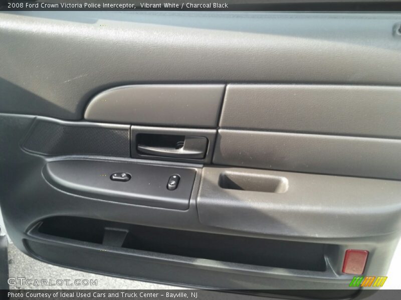 Vibrant White / Charcoal Black 2008 Ford Crown Victoria Police Interceptor