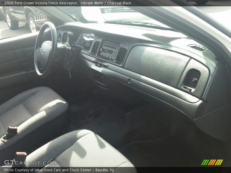 Vibrant White / Charcoal Black 2008 Ford Crown Victoria Police Interceptor