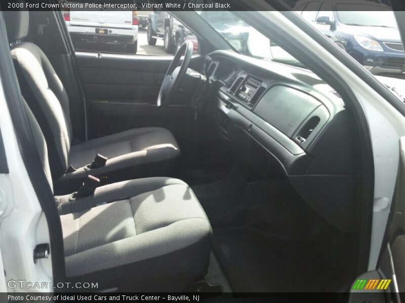 Vibrant White / Charcoal Black 2008 Ford Crown Victoria Police Interceptor