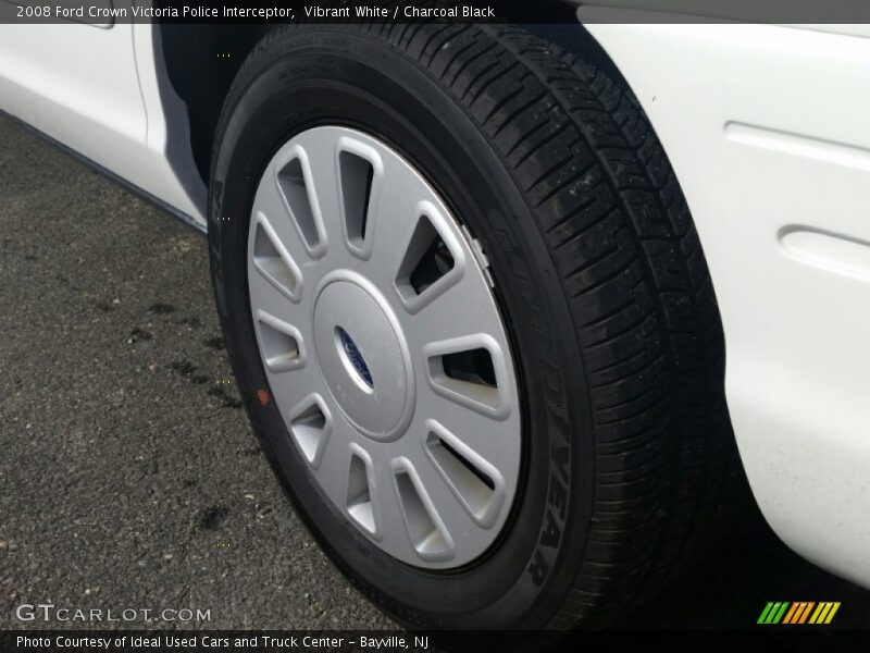 Vibrant White / Charcoal Black 2008 Ford Crown Victoria Police Interceptor