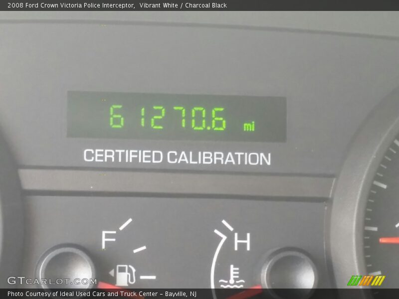 Vibrant White / Charcoal Black 2008 Ford Crown Victoria Police Interceptor