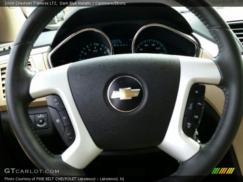  2009 Traverse LTZ Steering Wheel