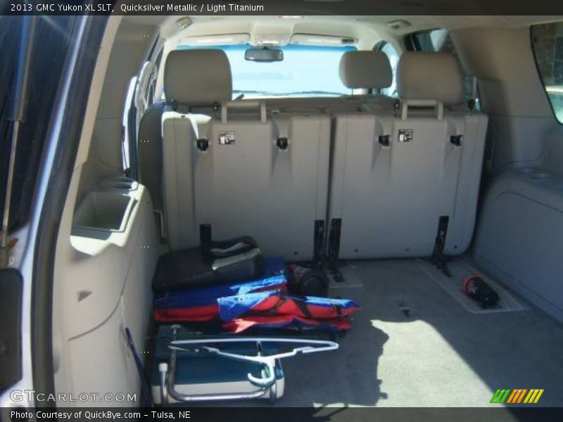 Quicksilver Metallic / Light Titanium 2013 GMC Yukon XL SLT