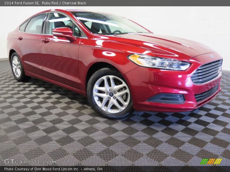 Ruby Red / Charcoal Black 2014 Ford Fusion SE