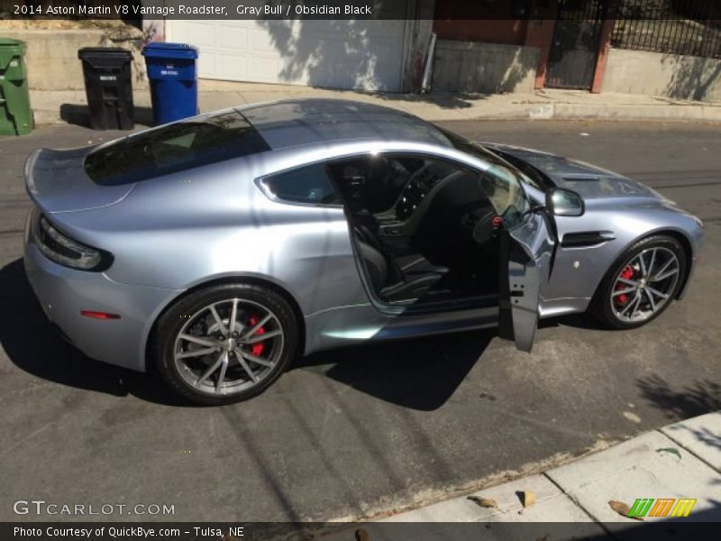 Gray Bull / Obsidian Black 2014 Aston Martin V8 Vantage Roadster