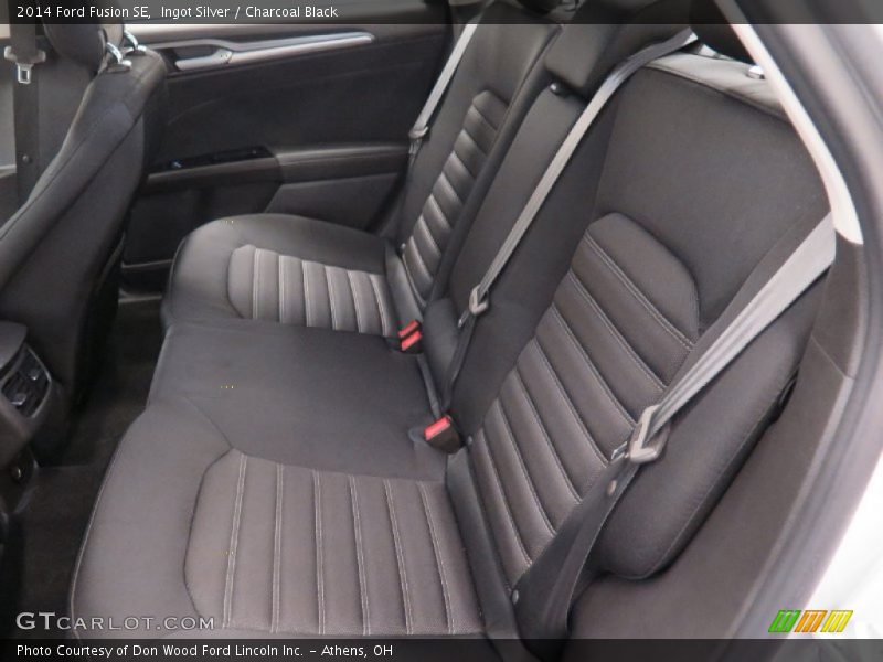Ingot Silver / Charcoal Black 2014 Ford Fusion SE