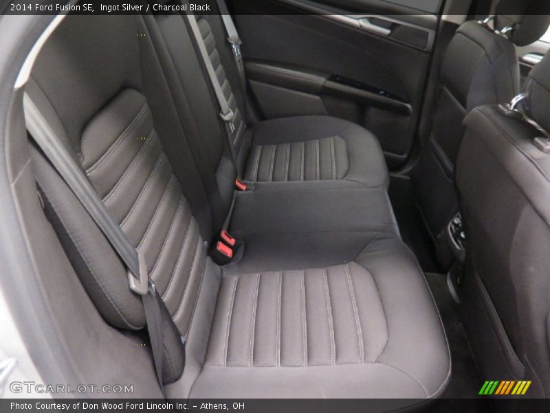 Ingot Silver / Charcoal Black 2014 Ford Fusion SE