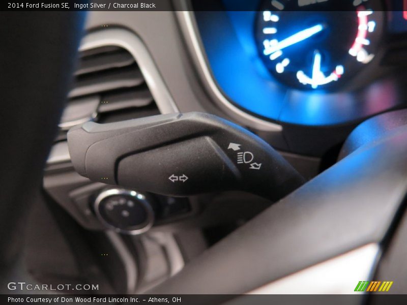 Ingot Silver / Charcoal Black 2014 Ford Fusion SE
