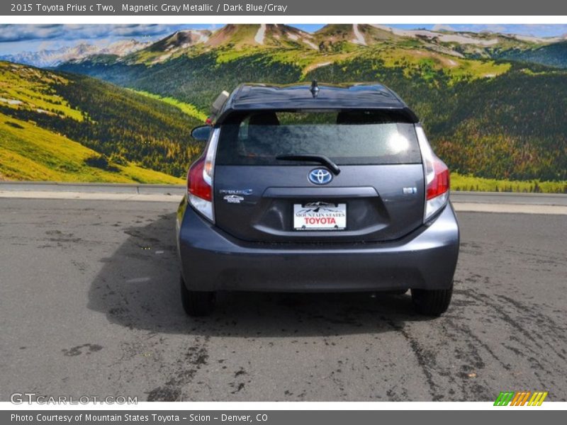 Magnetic Gray Metallic / Dark Blue/Gray 2015 Toyota Prius c Two