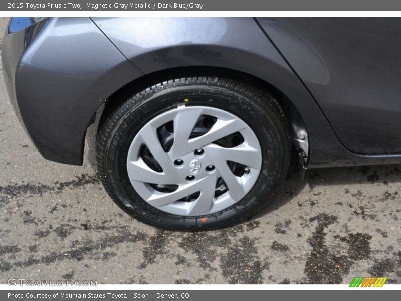 Magnetic Gray Metallic / Dark Blue/Gray 2015 Toyota Prius c Two
