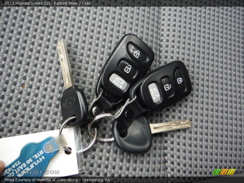 Radiant Silver / Gray 2012 Hyundai Sonata GLS