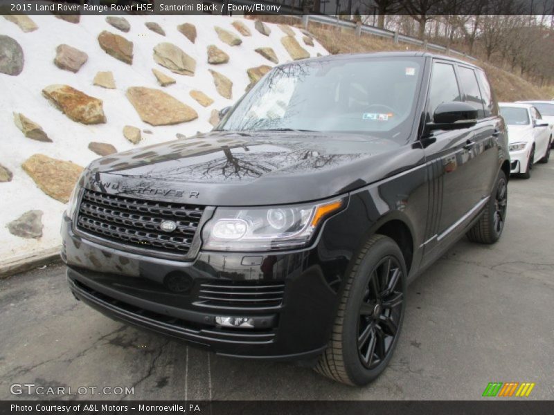 Front 3/4 View of 2015 Range Rover HSE