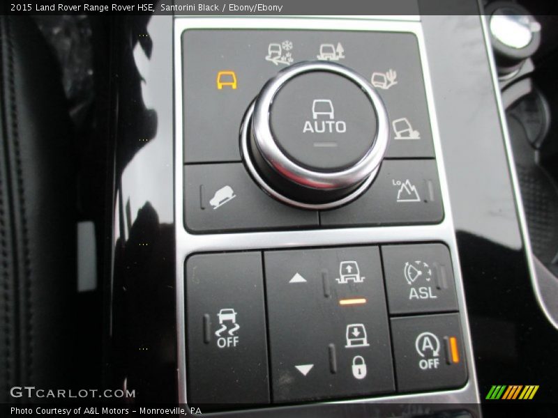 Controls of 2015 Range Rover HSE