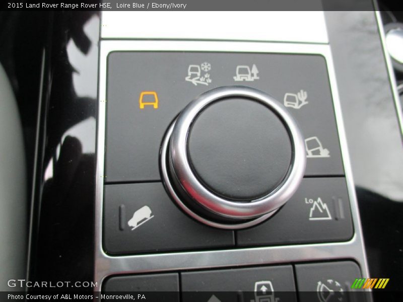 Controls of 2015 Range Rover HSE
