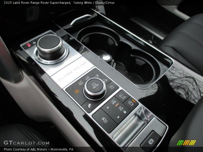 Controls of 2015 Range Rover Supercharged