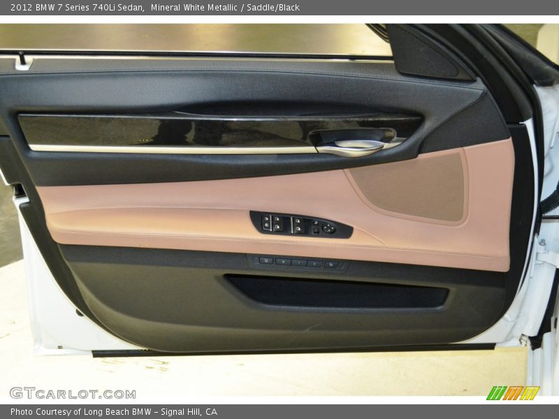 Door Panel of 2012 7 Series 740Li Sedan