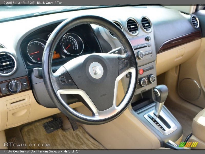 Black Onyx / Tan 2008 Saturn VUE XE