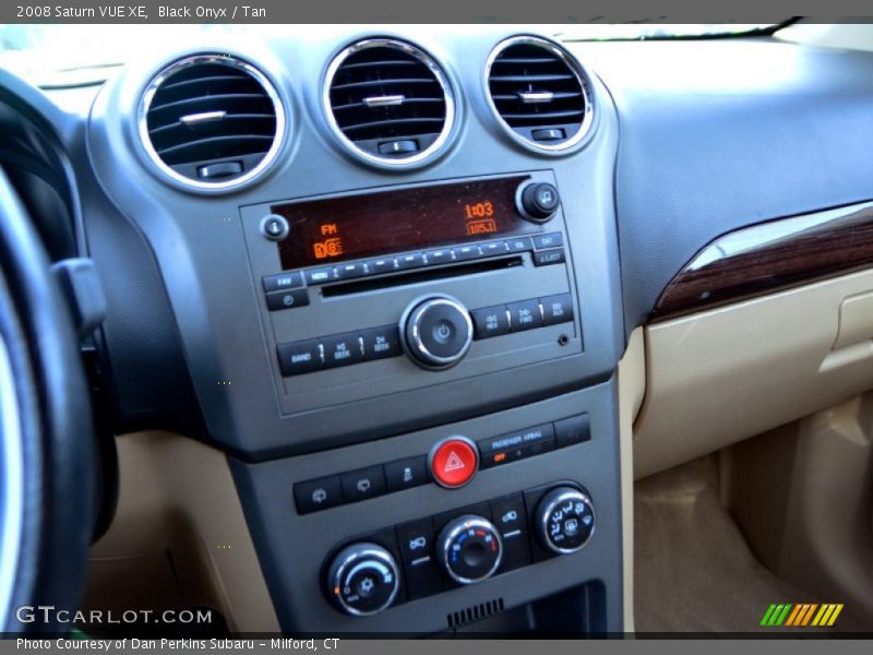 Black Onyx / Tan 2008 Saturn VUE XE