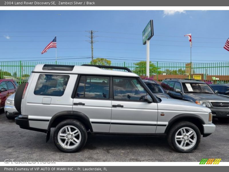 Zambezi Silver / Black 2004 Land Rover Discovery SE