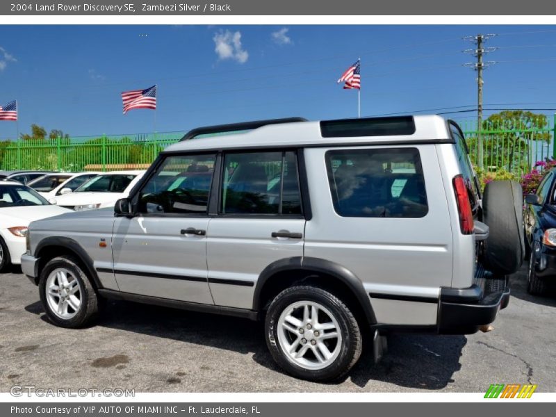 Zambezi Silver / Black 2004 Land Rover Discovery SE