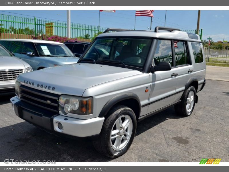 Zambezi Silver / Black 2004 Land Rover Discovery SE