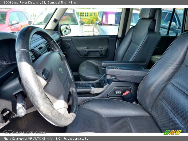 Zambezi Silver / Black 2004 Land Rover Discovery SE