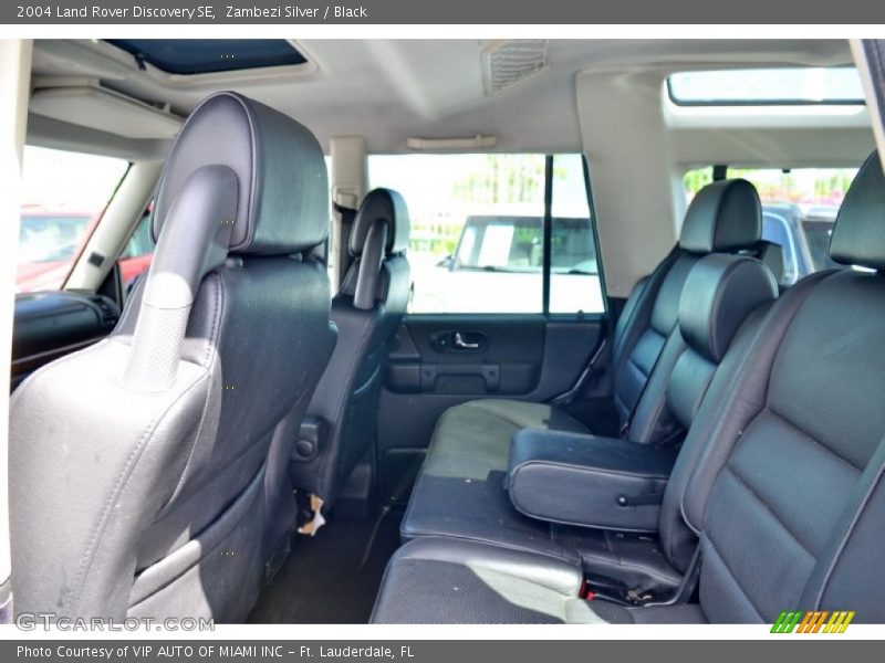 Zambezi Silver / Black 2004 Land Rover Discovery SE