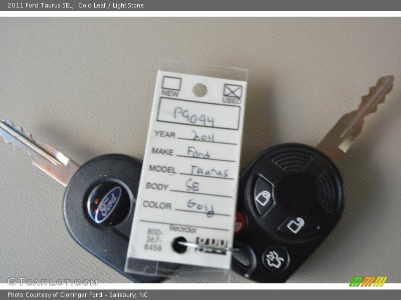 Gold Leaf / Light Stone 2011 Ford Taurus SEL