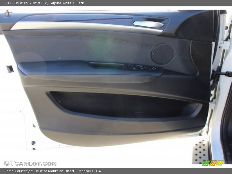 Alpine White / Black 2012 BMW X5 xDrive35d
