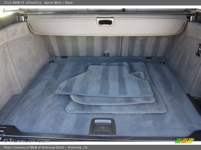 Alpine White / Black 2012 BMW X5 xDrive35d