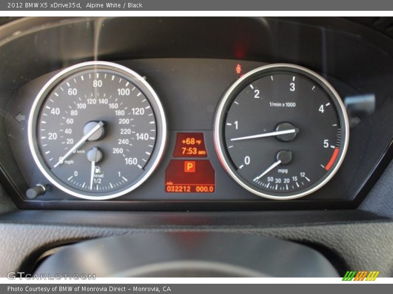 Alpine White / Black 2012 BMW X5 xDrive35d