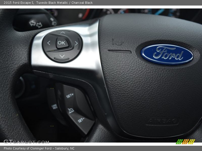 Tuxedo Black Metallic / Charcoal Black 2015 Ford Escape S