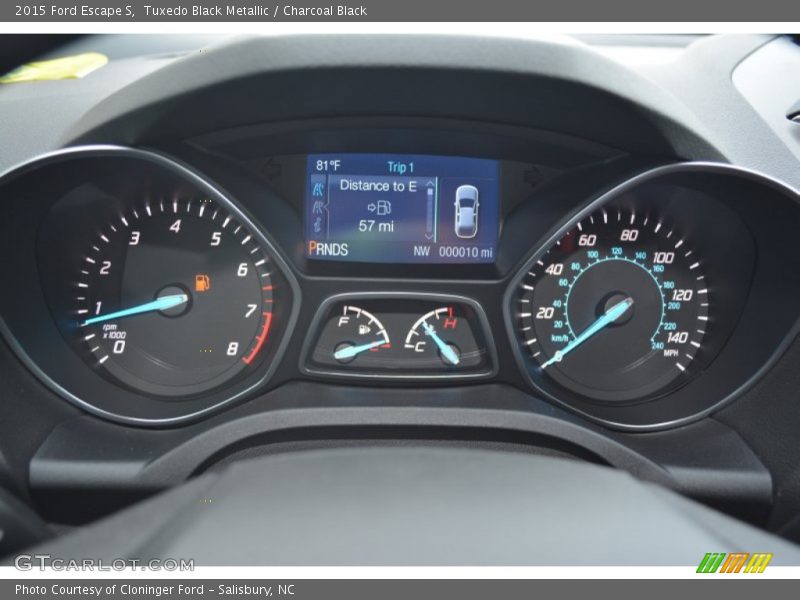 Tuxedo Black Metallic / Charcoal Black 2015 Ford Escape S