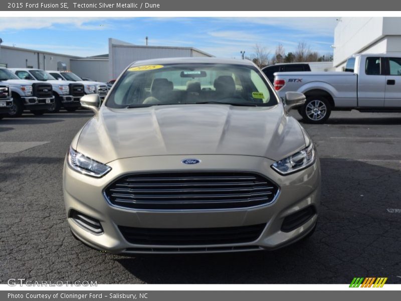 Tectonic Silver Metallic / Dune 2015 Ford Fusion SE