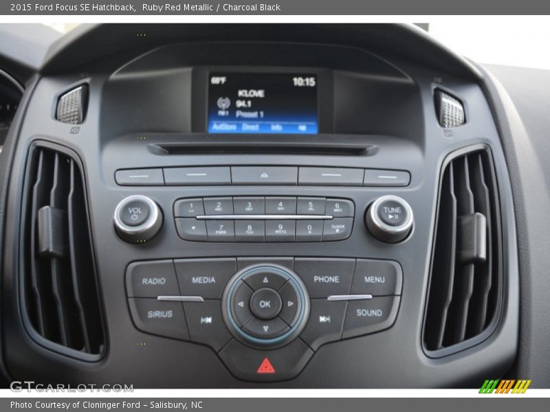 Ruby Red Metallic / Charcoal Black 2015 Ford Focus SE Hatchback