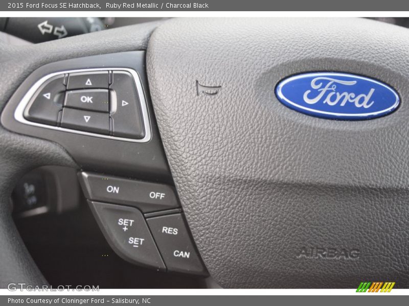 Ruby Red Metallic / Charcoal Black 2015 Ford Focus SE Hatchback