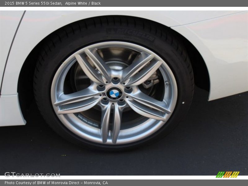 Alpine White / Black 2015 BMW 5 Series 550i Sedan