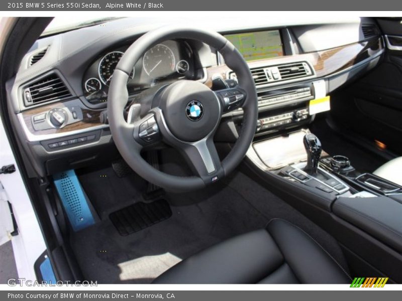 Alpine White / Black 2015 BMW 5 Series 550i Sedan