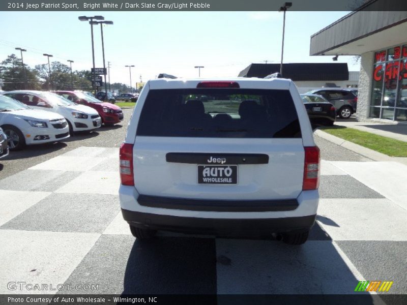 Bright White / Dark Slate Gray/Light Pebble 2014 Jeep Patriot Sport