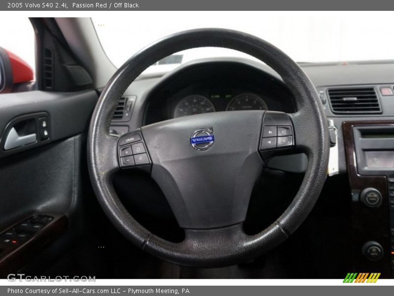  2005 S40 2.4i Steering Wheel