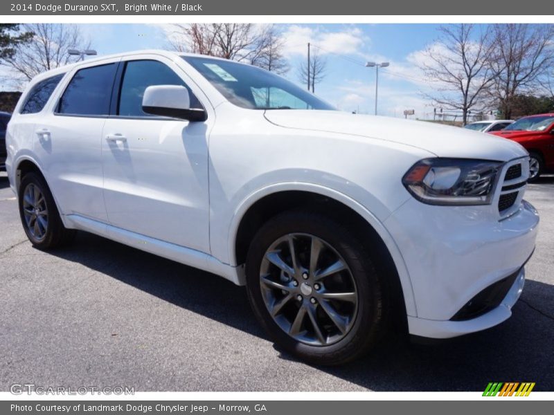 Front 3/4 View of 2014 Durango SXT