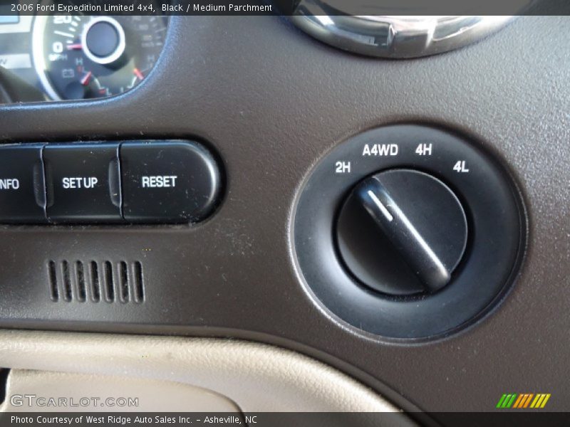 Black / Medium Parchment 2006 Ford Expedition Limited 4x4