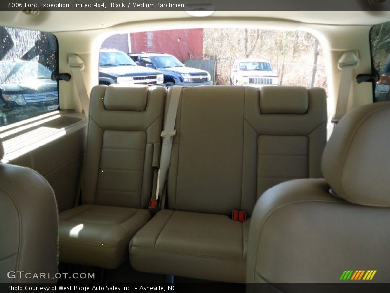 Black / Medium Parchment 2006 Ford Expedition Limited 4x4