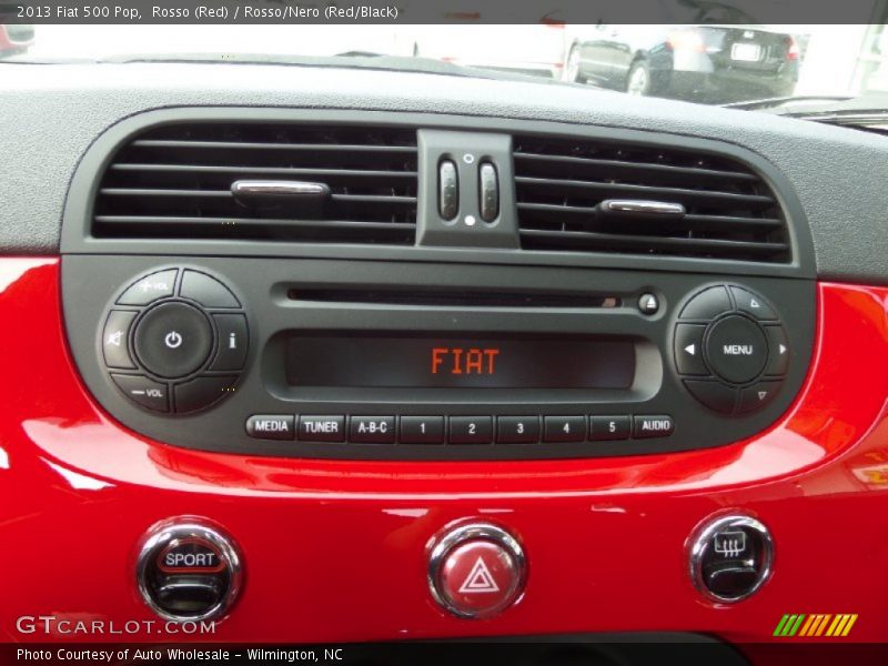 Rosso (Red) / Rosso/Nero (Red/Black) 2013 Fiat 500 Pop