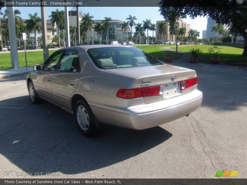 Champagne / Oak 2000 Toyota Camry CE
