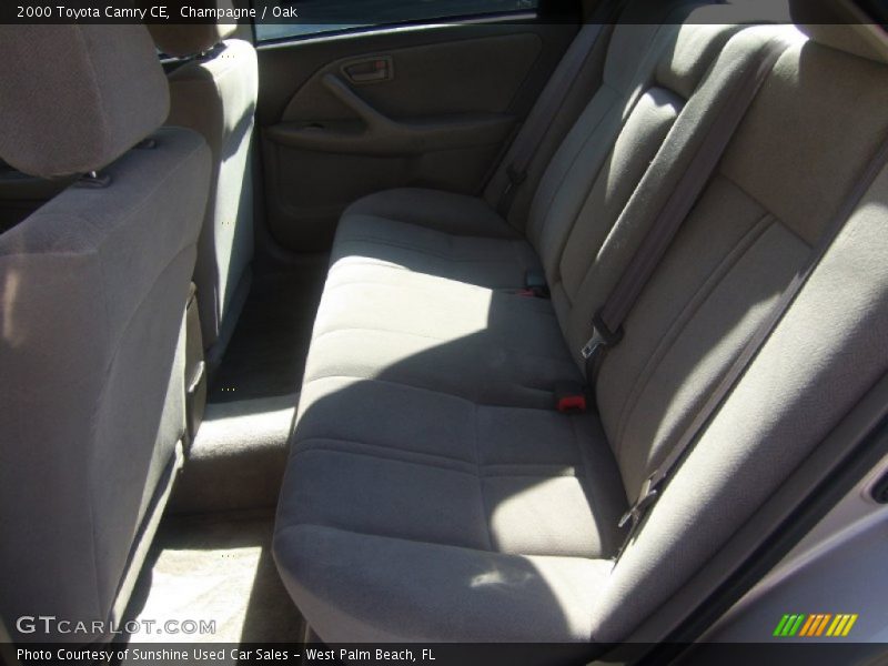 Champagne / Oak 2000 Toyota Camry CE